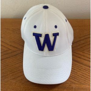 UNIVERSITY of WASHINGTON by T.E.I. Baseball Cap with adjustable back closure OS